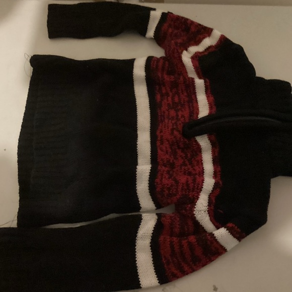 Size 3T elegant top - Picture 4 of 4